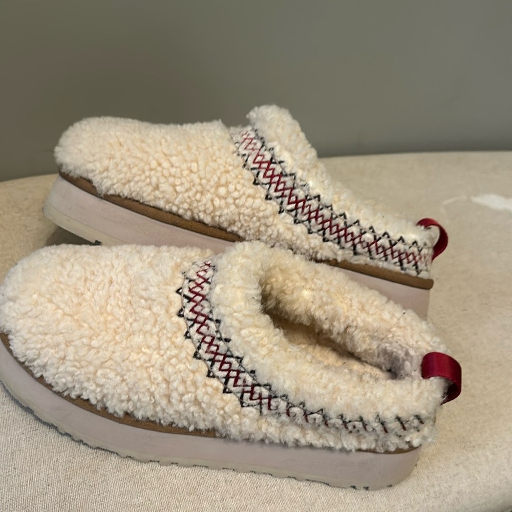 Ugg Tazz Braid platform shoes